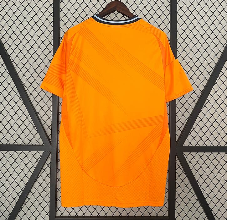 24/25 RM Home/Away image 3