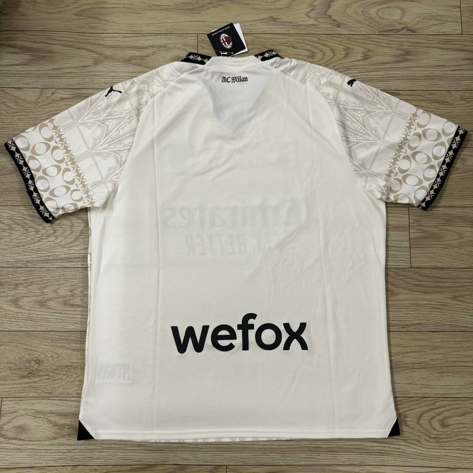 23/24 AC Milan Special Kit image 1