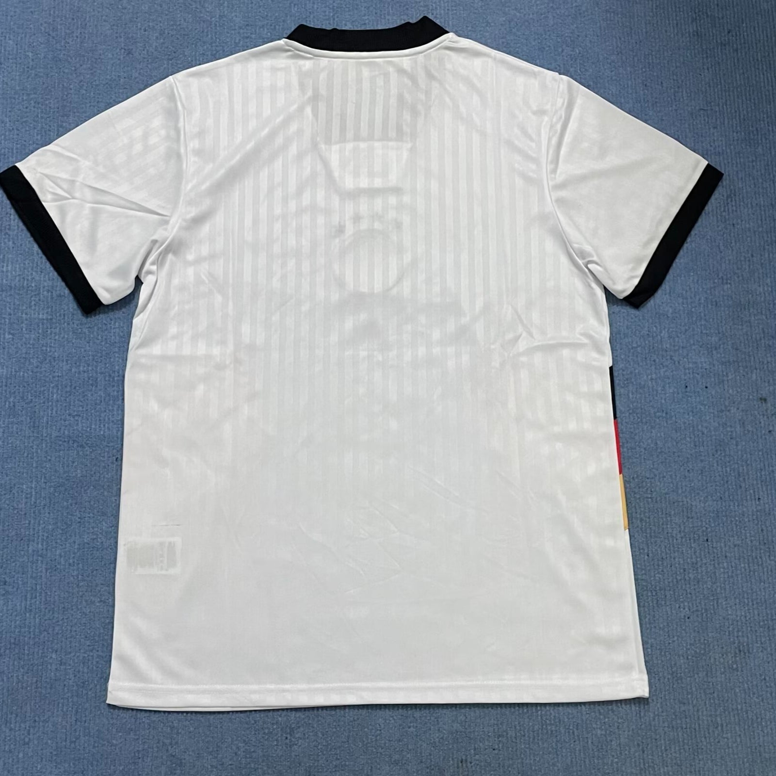 24 Germany White Kit image 1