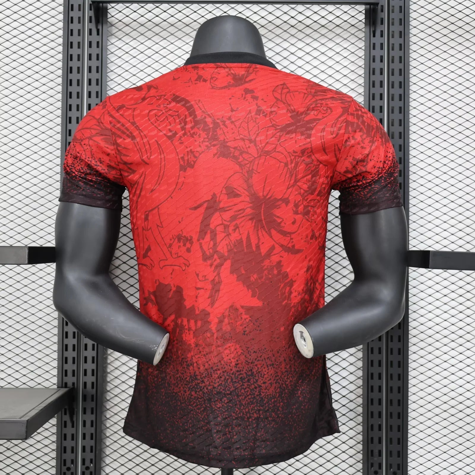 24/25 Liverpool Hawk Kit image 1