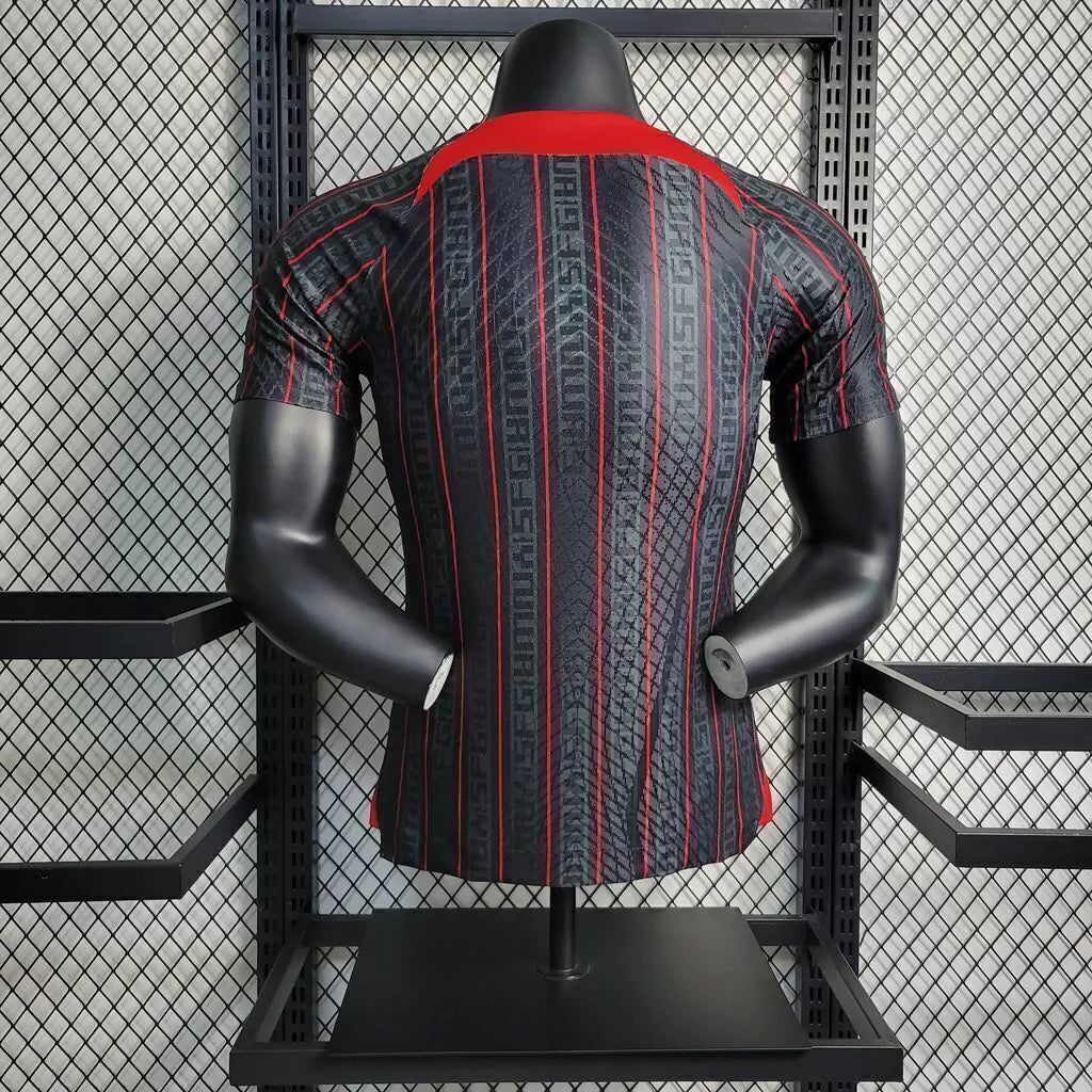 Liverpool Nike x Lebron image 1