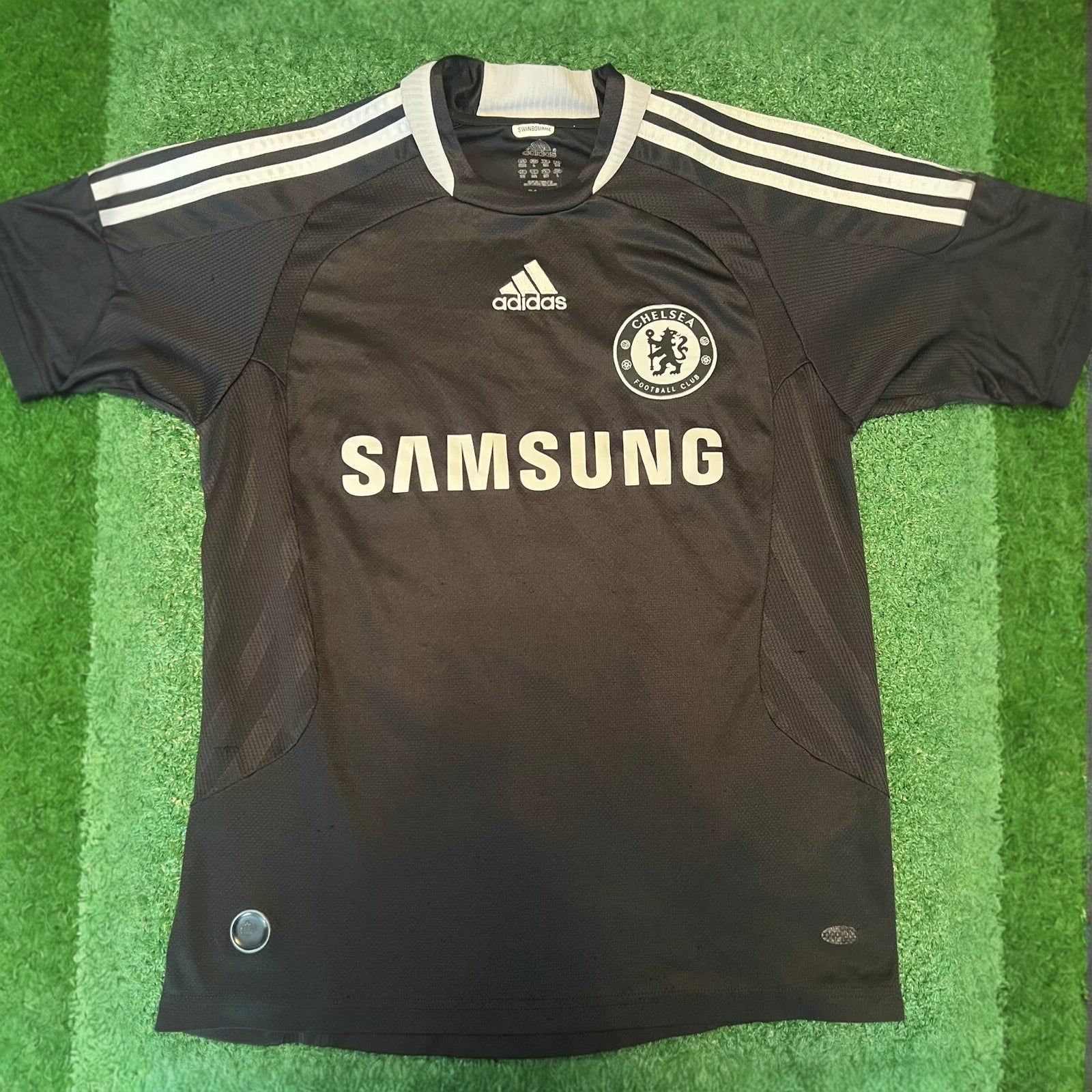 08/09 Chelsea Home/Away image 2