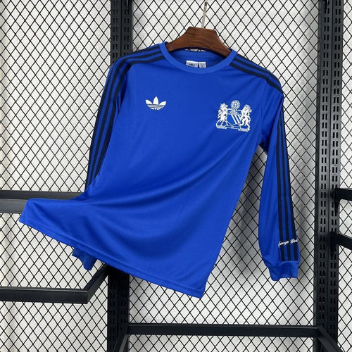 24 Man Utd Goalkeeper image 0