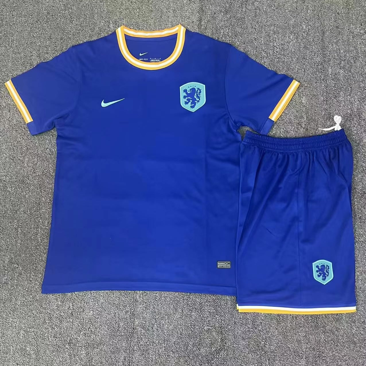 24 Netherland Home/Away image 0