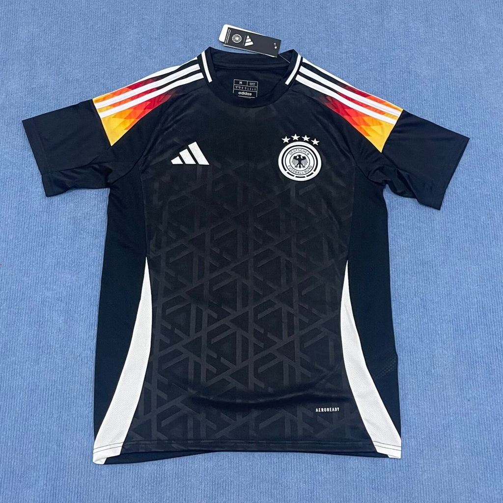 24 Germany Black Kit image 0