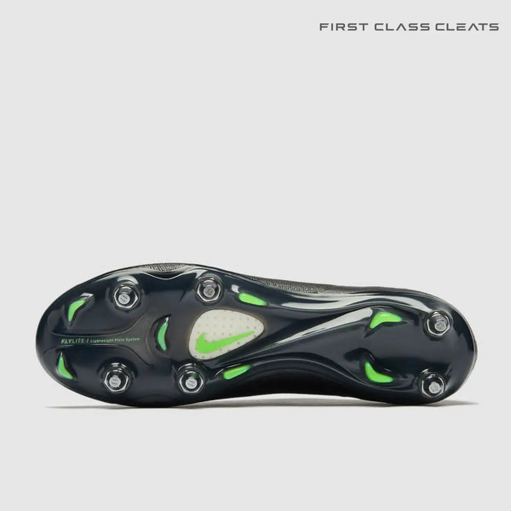 Mercurial Vapor 17 Elite SG-PRO Black Pack