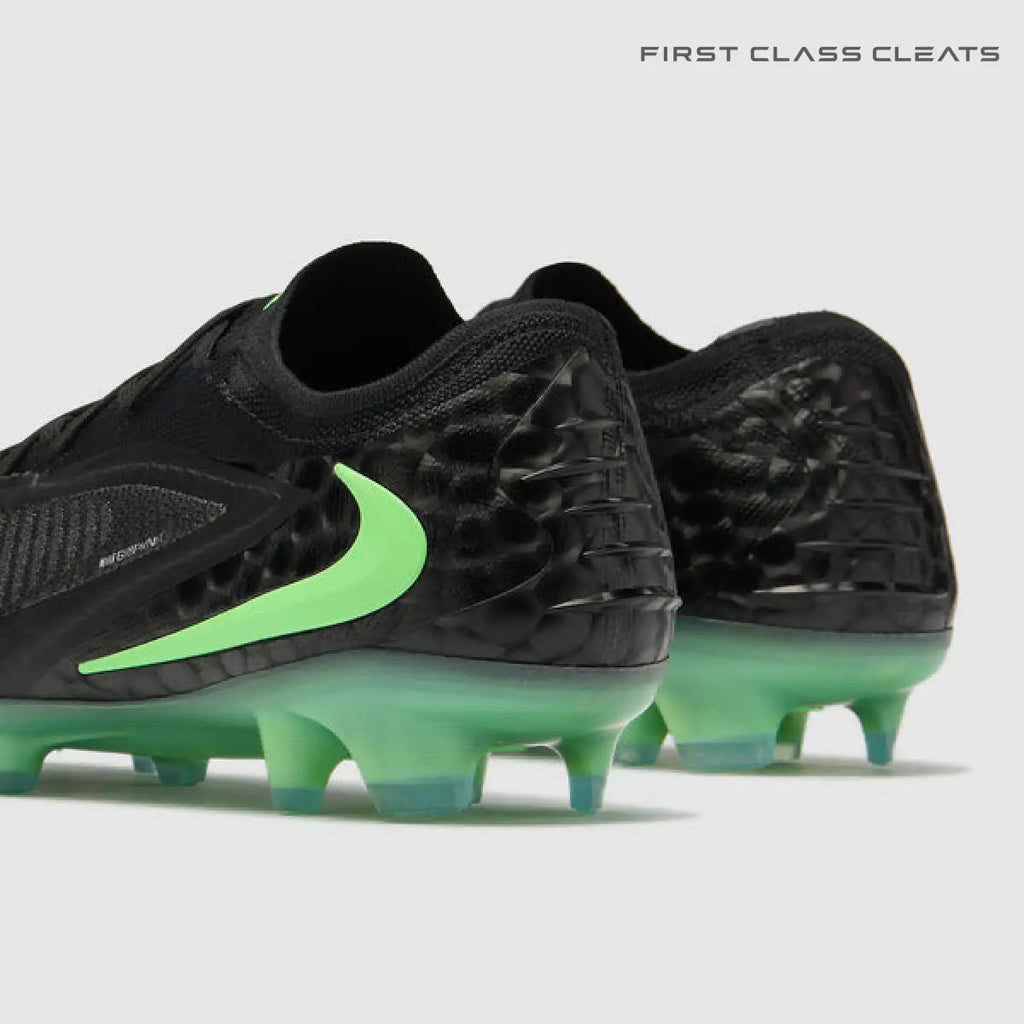 Phantom 6 Low Elite FG Black Pack